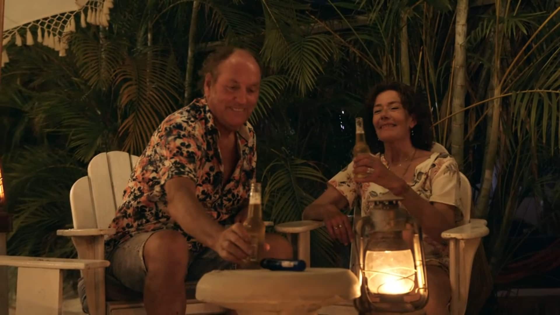 Fred en Yvonne in B&B Vol Liefde